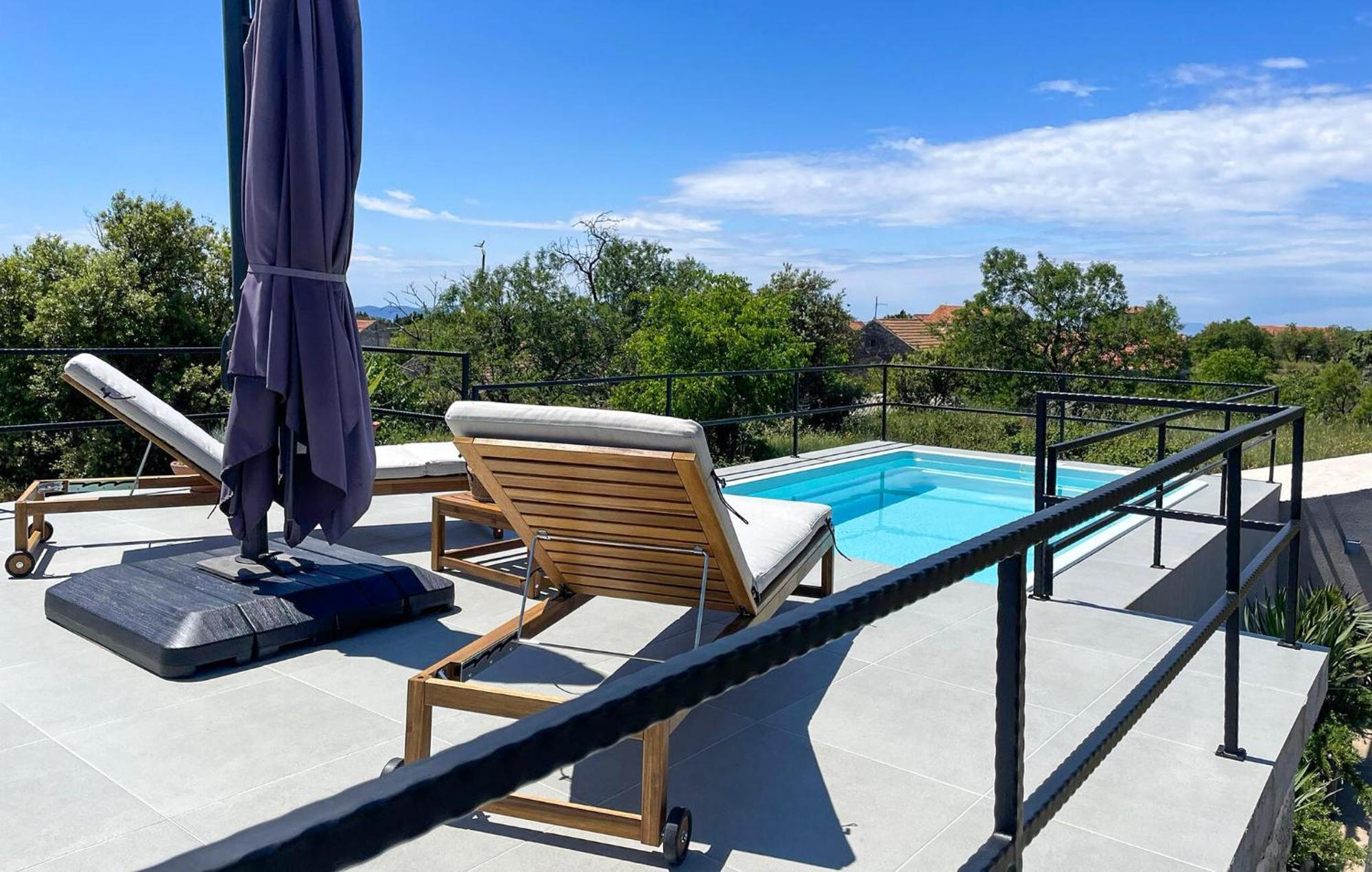 2 Bedroom Gorgeous In